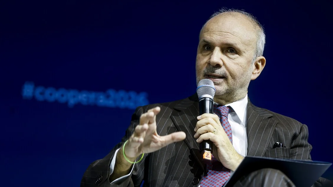 Schillaci tranquiliza: 'Não há preocupação com Ebola' na Itália