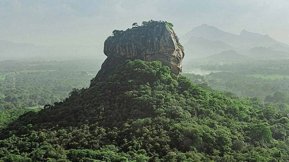 Sri Lanka isenta taxas de visto para turistas de mais de 40 países — viagem à Pérola do Índico mais acessível