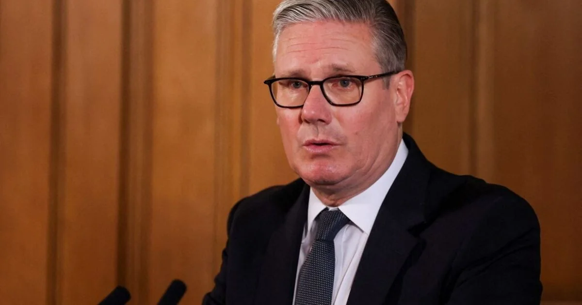 Starmer ordena interceptação de petroleira da frota sombra russa no Canal da Mancha