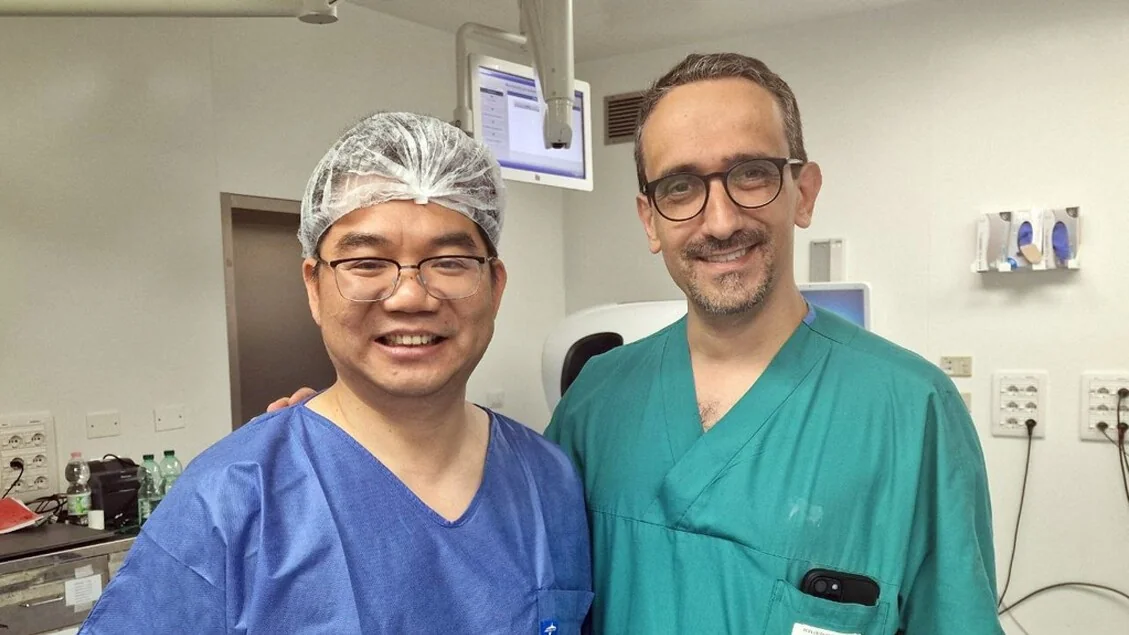 Telecirurgia robótica intercontinental: médico opera de Roma enquanto paciente está em Pequim