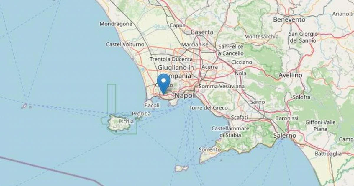 Terremoto nos Campi Flegrei: abalo de magnitude 3.0 inicia sciame sismico com epicentro na caldeira