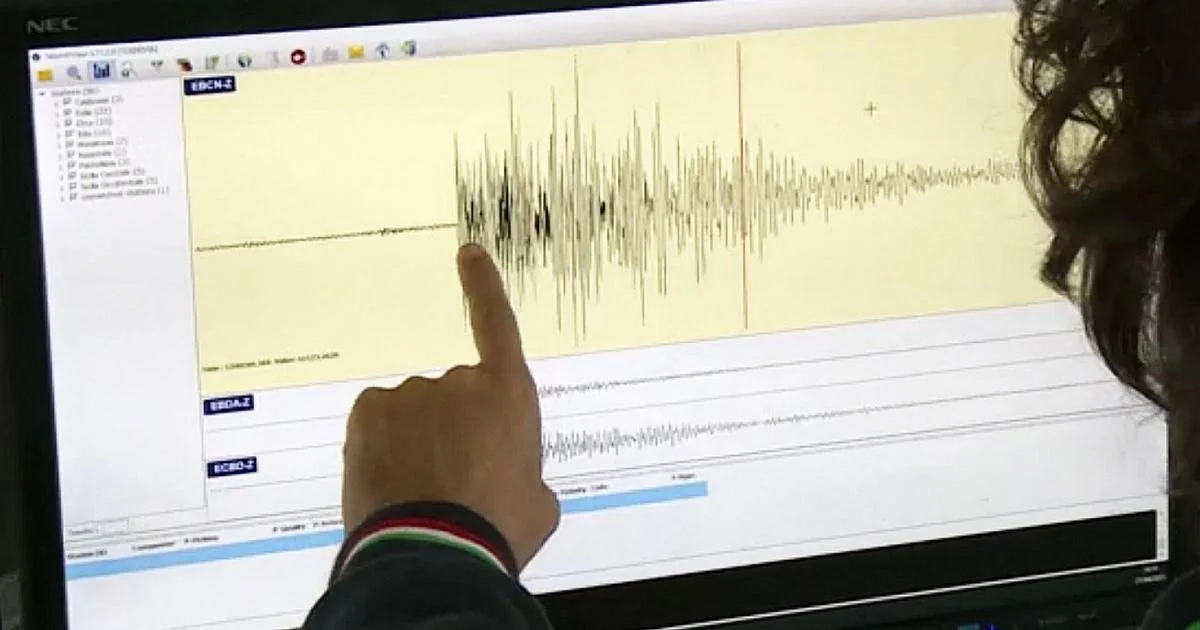 Sismo de magnitude 3.0 atinge Moliterno (Potenza); tremor 2.8 nas Isole Eolie durante a madrugada