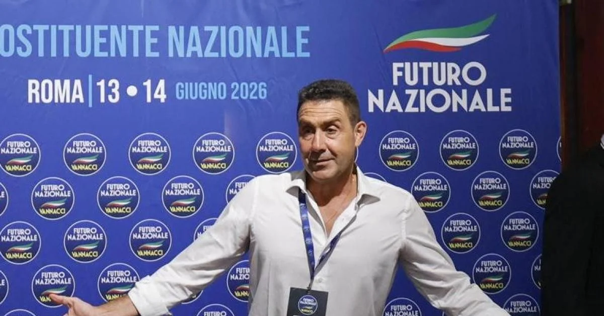 Vannacci em Roma: “O feminicídio não existe, é homicídio como outro” e Futuro Nazionale aposta em rígida política de segurança e imigração