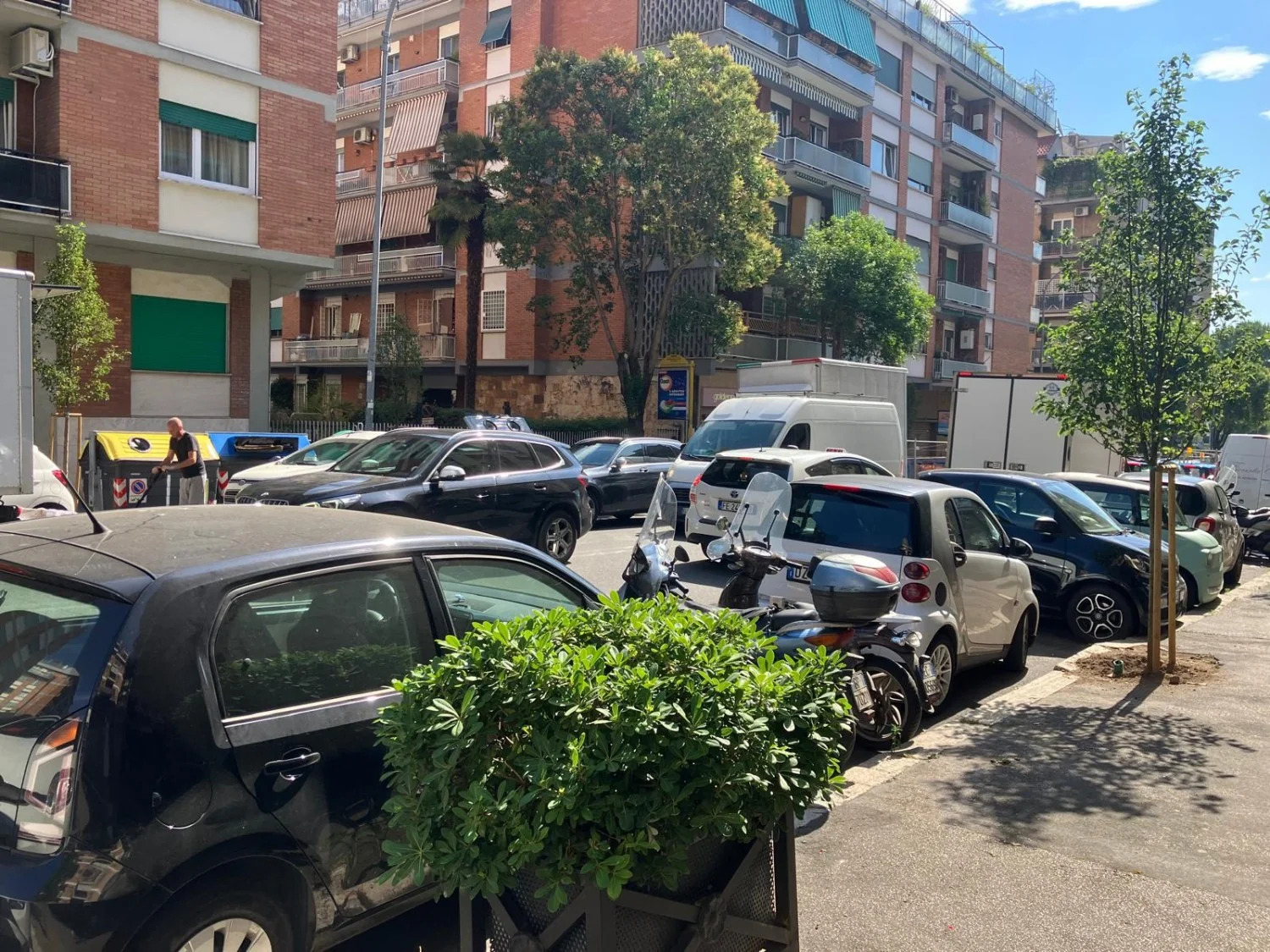Vigna Clara em alerta: comerciantes pedem revisão dos 'black point' antes dos saldi