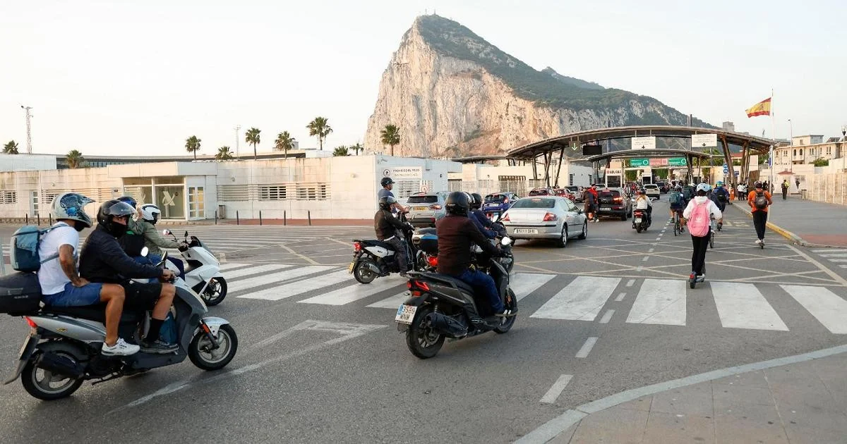 Acordo histórico UE-Reino Unido elimina barreira terrestre entre Espanha e Gibraltar
