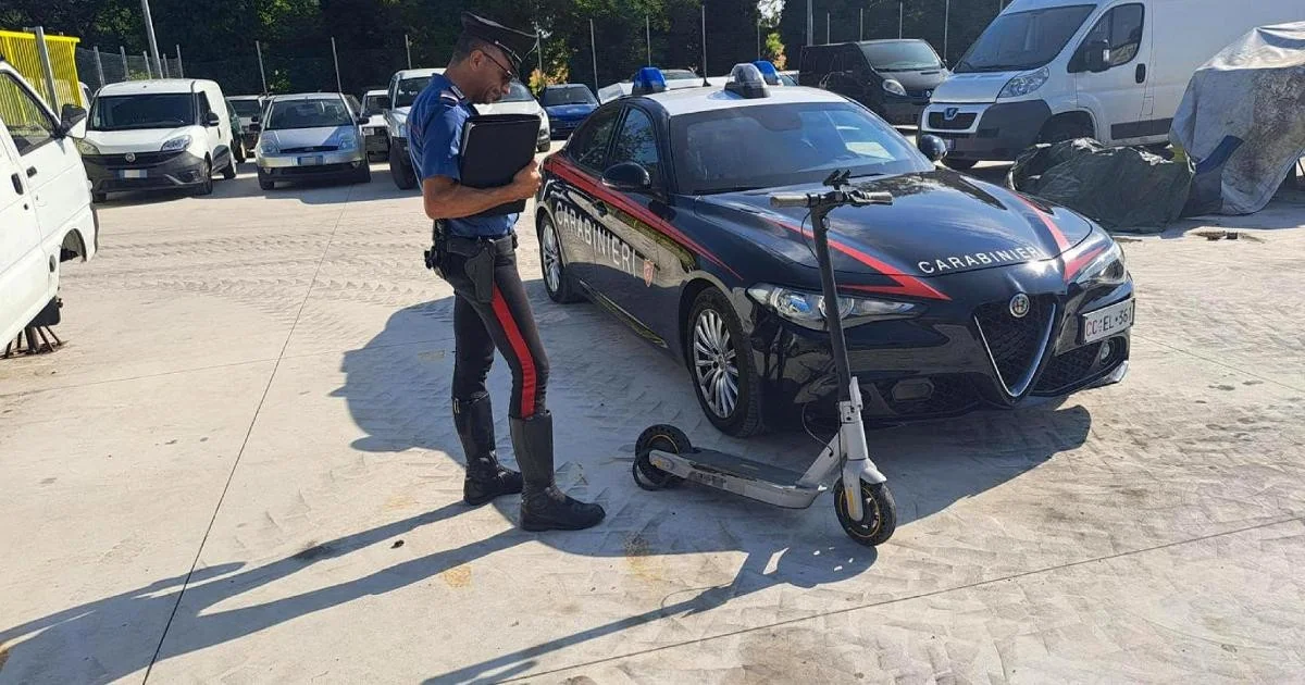 Adolescente de 16 anos morre atropelado enquanto andava de monopattino no Oltrepò Pavese