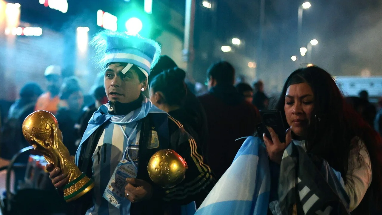 Mesmo derrotada na final, Argentina terá festa nacional anunciada por Milei
