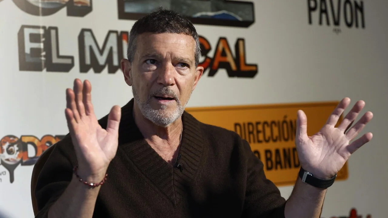 Antonio Banderas celebra 'La Roja': «Que lição de unidade e trabalho em equipe»