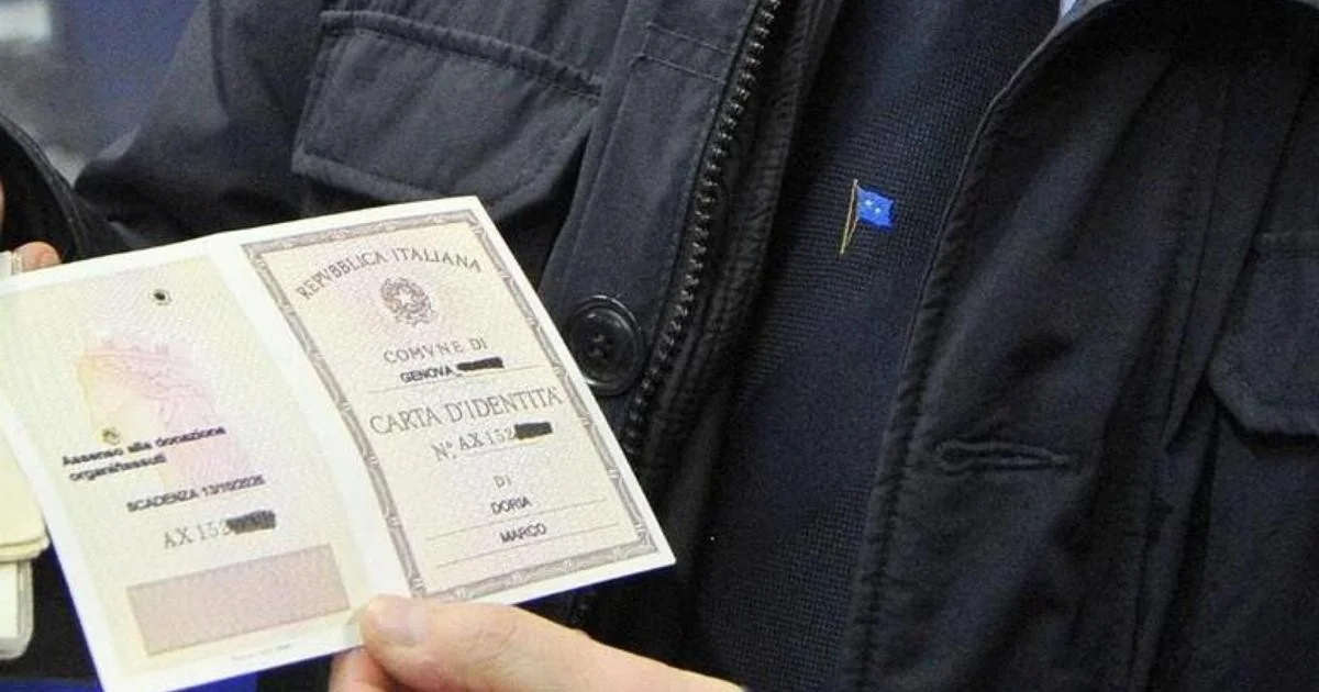 A partir de 3 de agosto de 2026 a carta de identidade em papel não valerá mais para viagens ao exterior