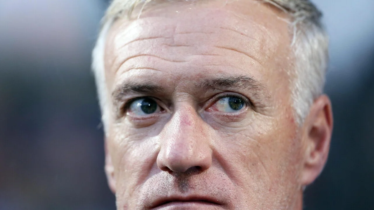 Deschamps reconhece superioridade da Espanha e questiona arbitragem após eliminação da França