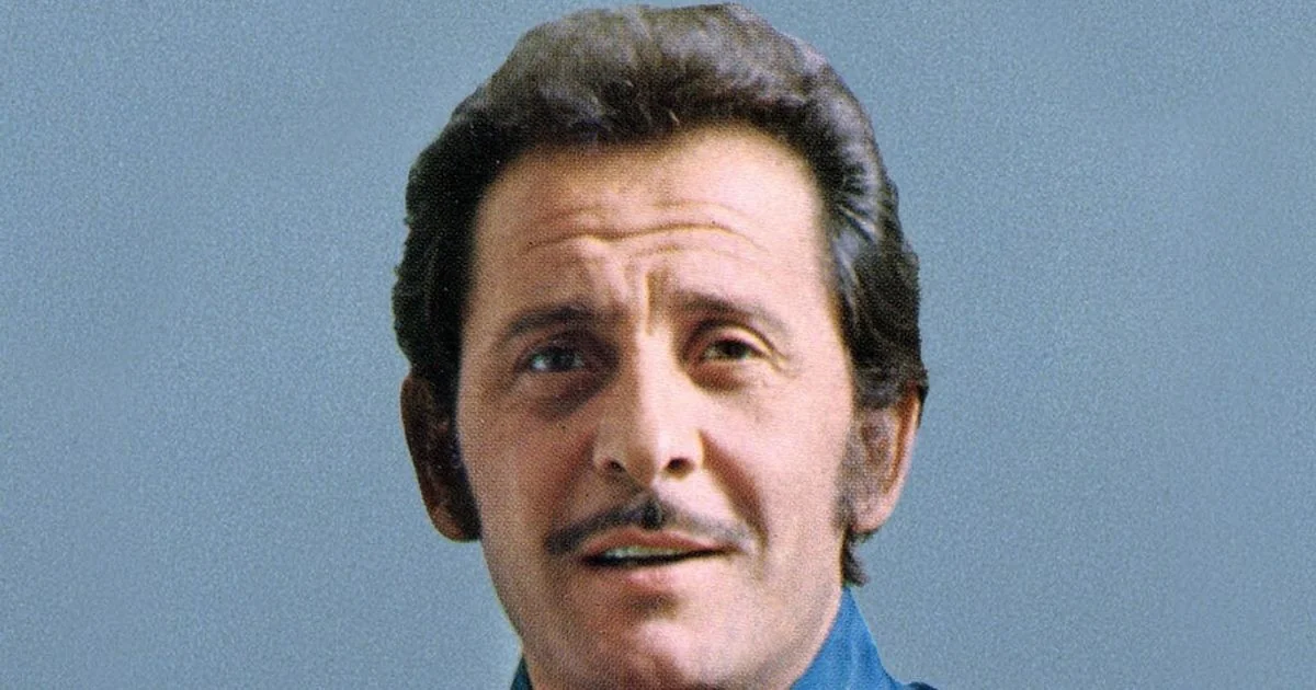 Domenico Modugno: a biografia que revela o homem por trás de 'Mister Volare'