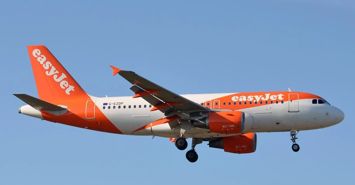 easyJet aceita proposta preliminar da Castlelake: oferta de £6,9 por ação avalia companhia em £5,5 bi