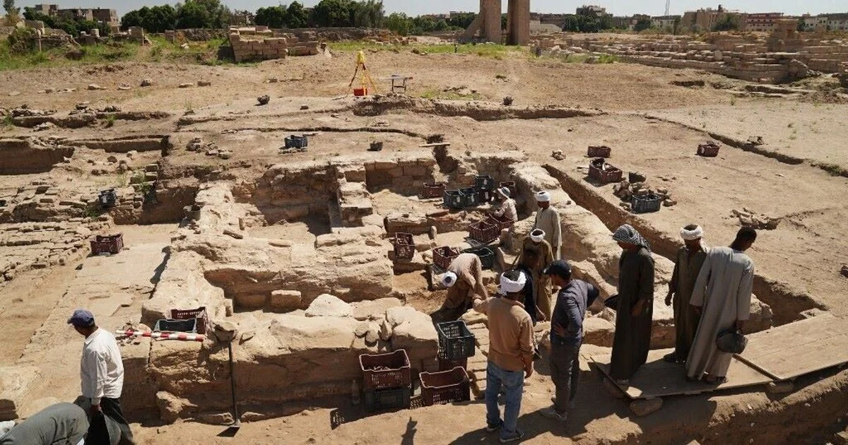 Egito: 18 tumbas tolemaicas e romanas ressurgem em Marina El Alamein, revelando rota comercial e rituais milenares