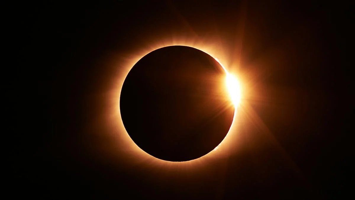 Espanha oferece viagem ultraexclusiva às Ilhas Baleares para o eclipse solar de 2026 por 200.000€