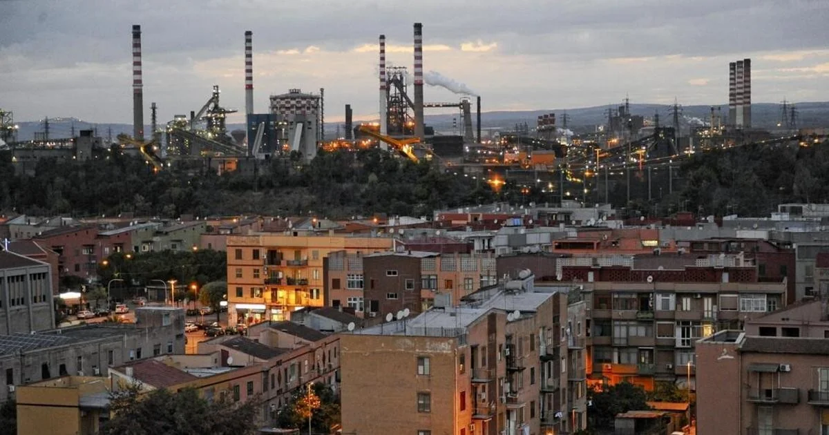 Ex-Ilva: Corte ordena parada da área a quente em 90 dias se amianto e PM10 não forem resolvidos; Jindal mantém interesse