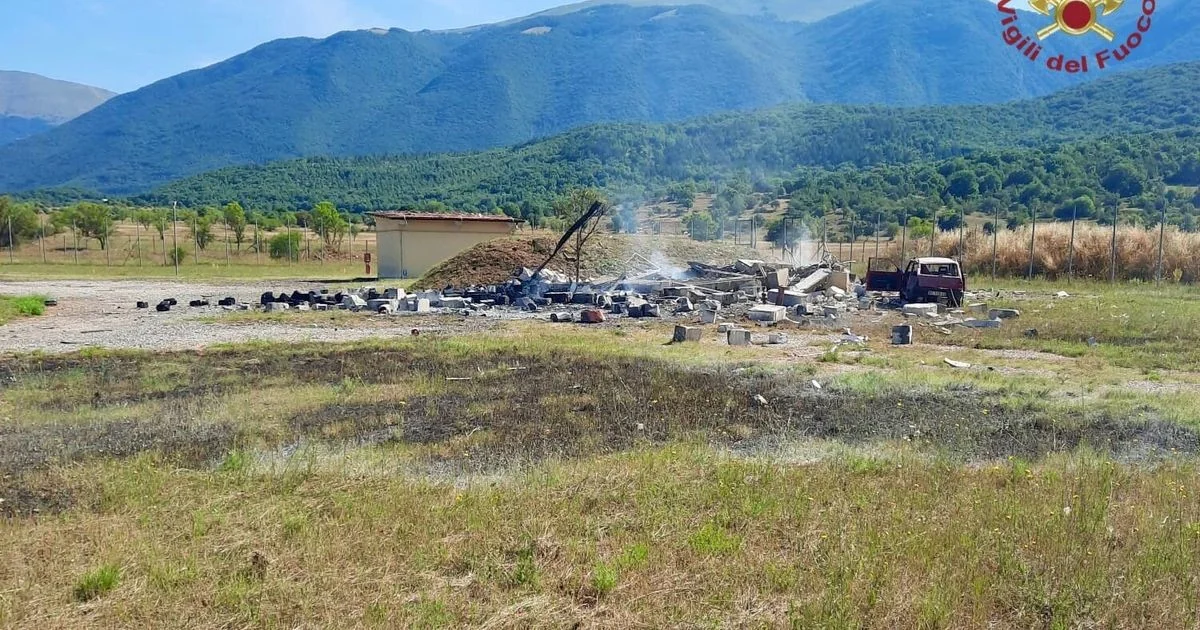 Explosão na Pirotecnica Mattei em Borgorose: mãe e filho mortos e um ferido grave