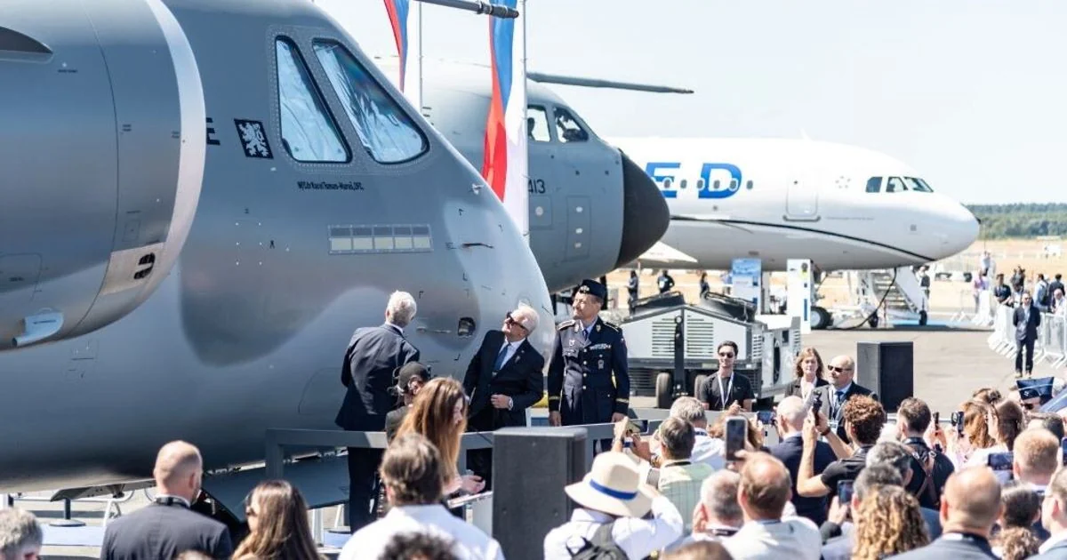 Farnborough 2026: show de negócios e tecnologia reacende motor da aviação global