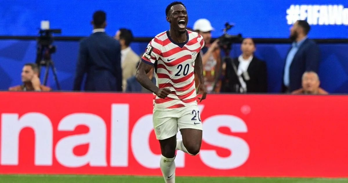FIFA suspende provisoriamente a punição de Folarin Balogun: atacante dos EUA está liberado para os oitavos