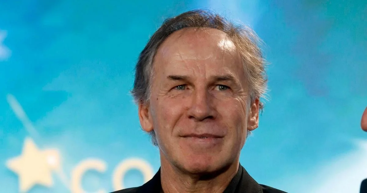 Franco Baresi: apreensão em torno da lenda do Milan; clube pede respeito à privacidade