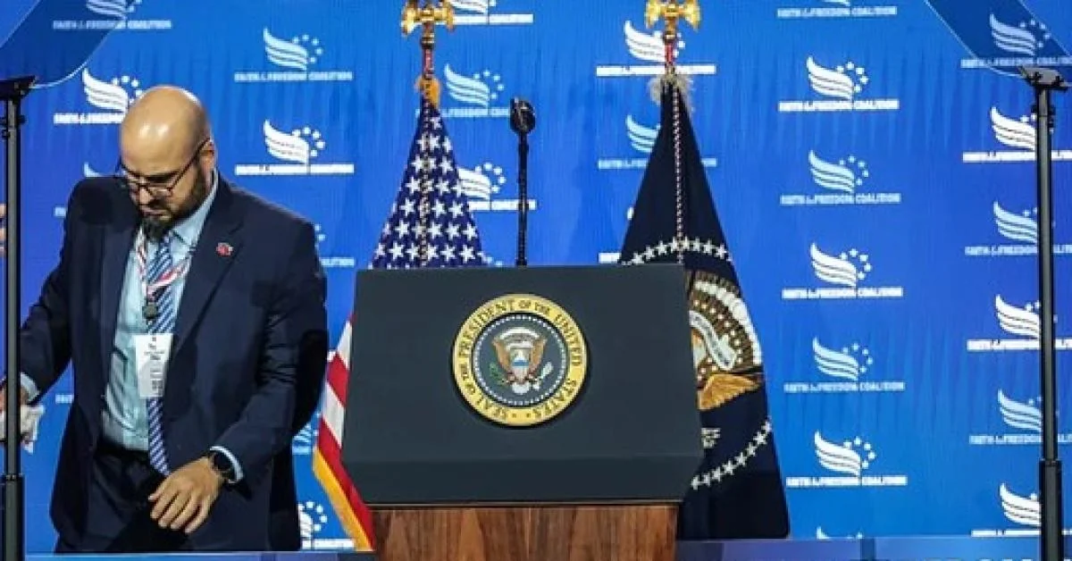 Operador do teleprompter de Trump, Gabriel Perez, é suspenso após supostas apostas lucrativas em discursos