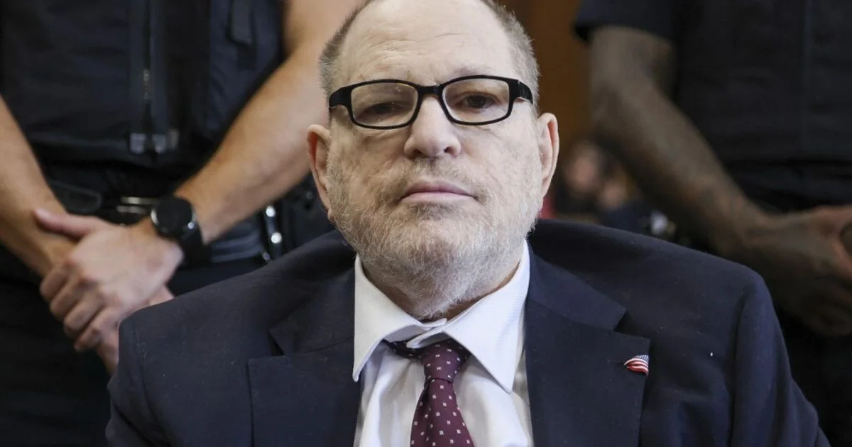 Harvey Weinstein hospitalizado em Nova York por pneumonia; transferido de Rikers para Bellevue