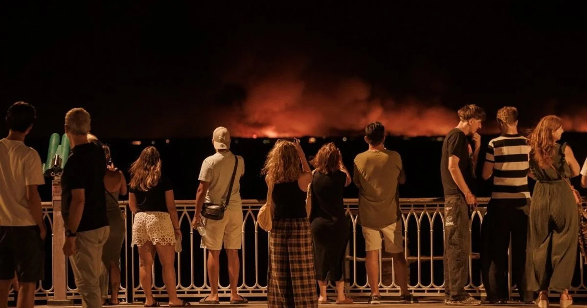 Incêndios fora de controle em França e Espanha: mais de 270 mil evacuados; UE envia 11 aeronaves