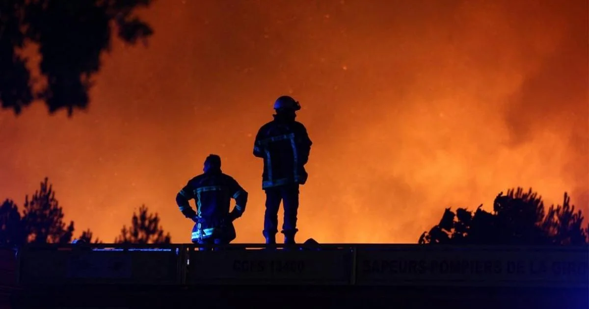 Incêndios na França e Espanha: mais de 320 mil evacuados e 42 mil hectares destruídos