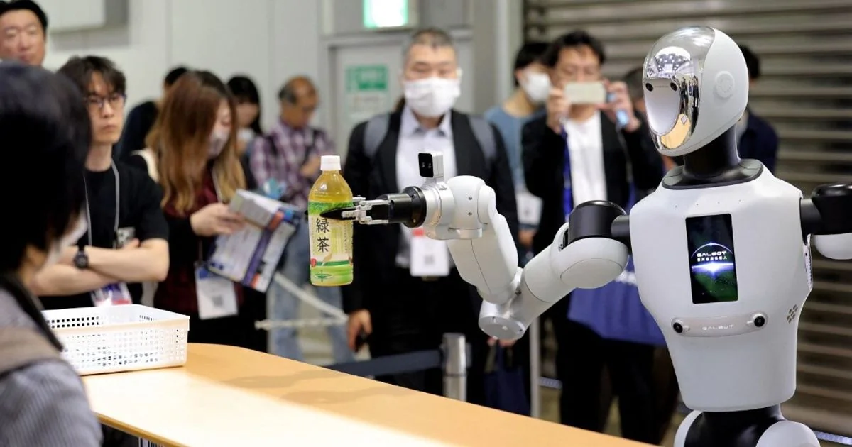 Japão planeja 10 milhões de robôs com IA até 2040 em projeto liderado pela Noetra