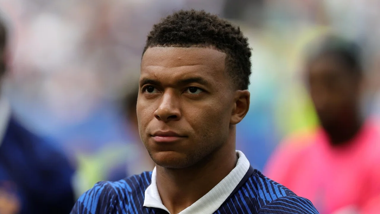 Mbappé conquista a Scarpa d'Oro do Mundial 2026: gols contra a Inglaterra definiram a artilharia