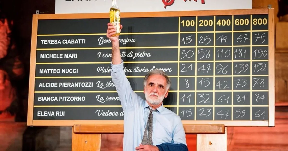 Michele Mari conquista o 80º Prêmio Strega com 'I convitati di pietra' no Campidoglio