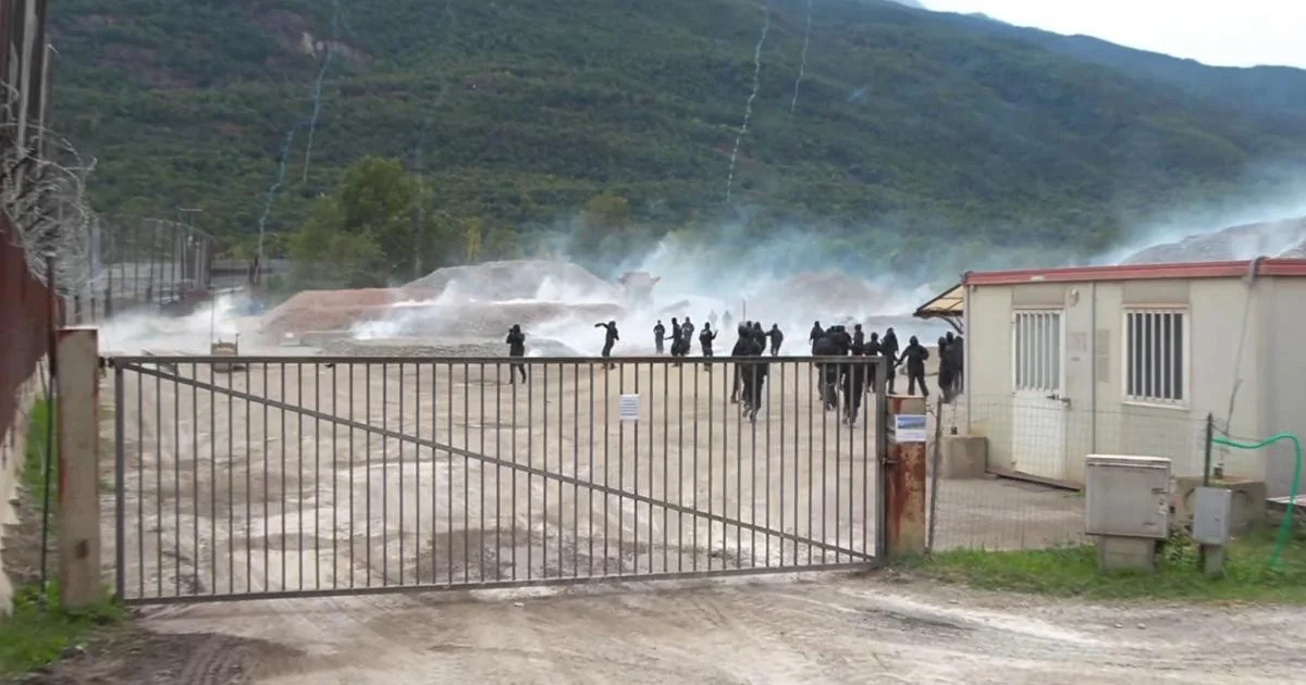 No Tav: confrontos violentos na Val di Susa deixam mais de 60 feridos entre forças da ordem