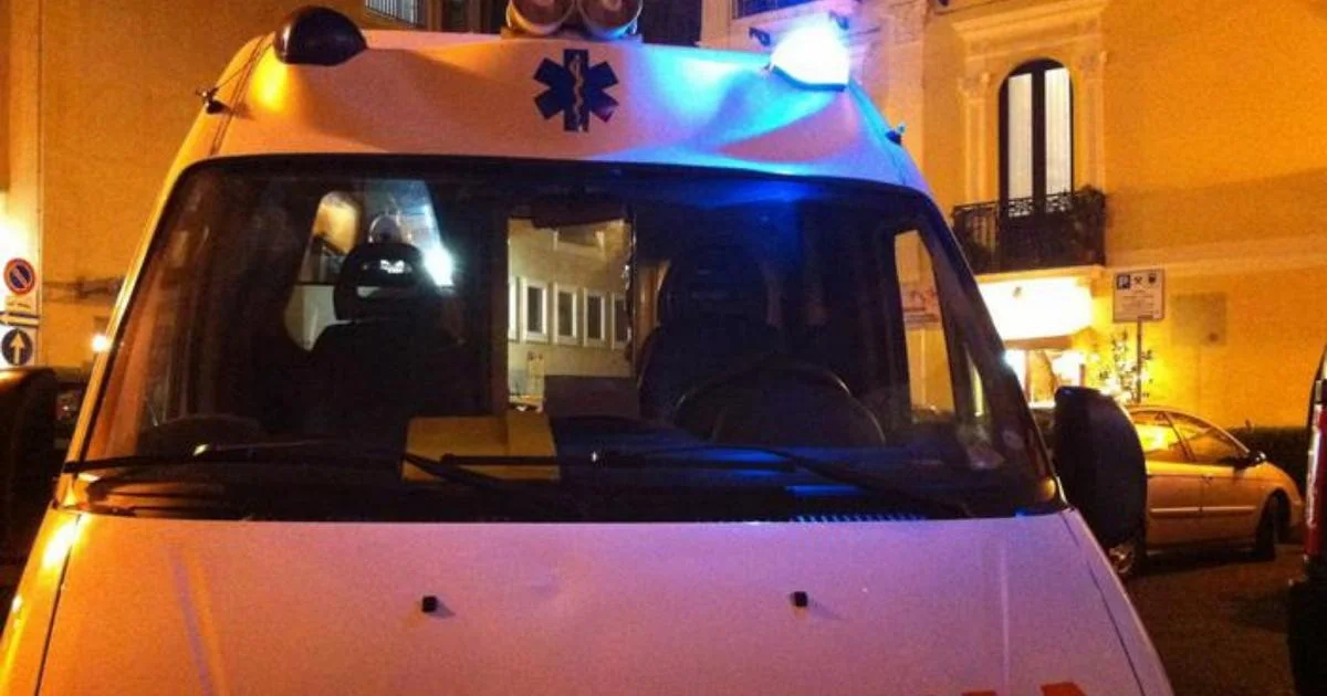 Operário de 47 anos morre esmagado por máquina varredora na Romanina, em Roma