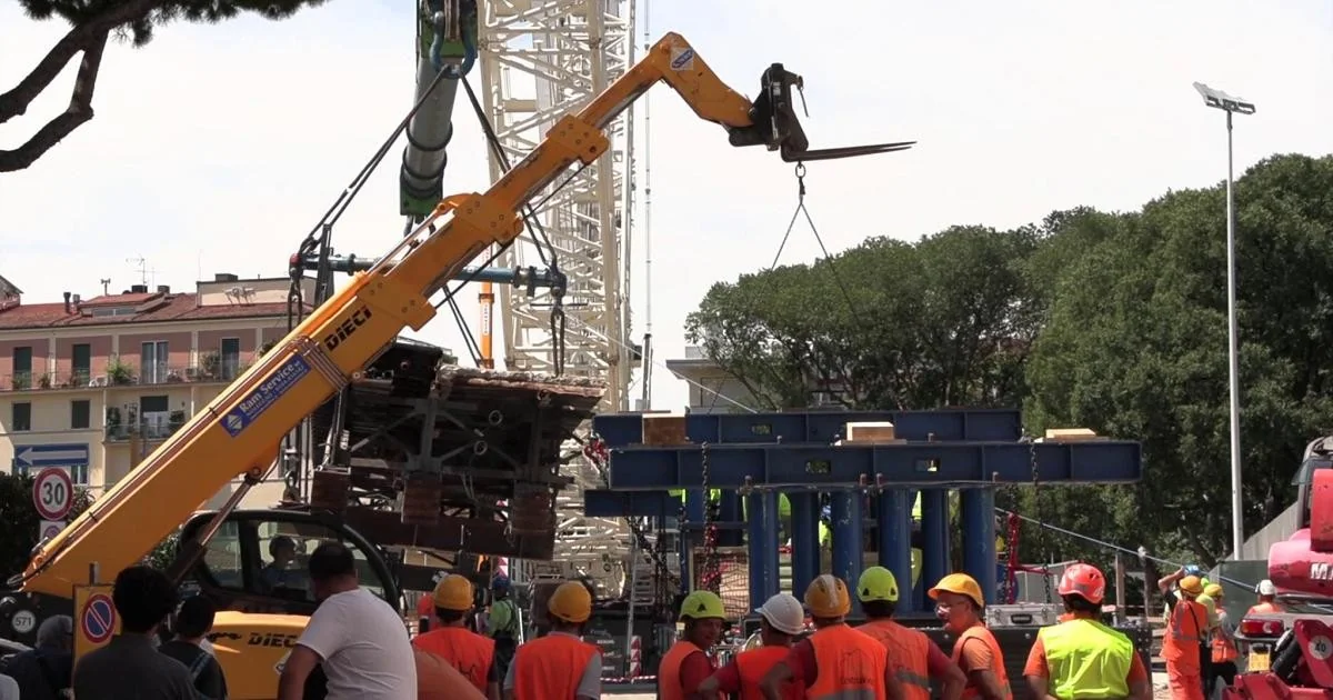 Paralisação dos trens em Florença por obras no ponte al Pino entra no 3º dia
