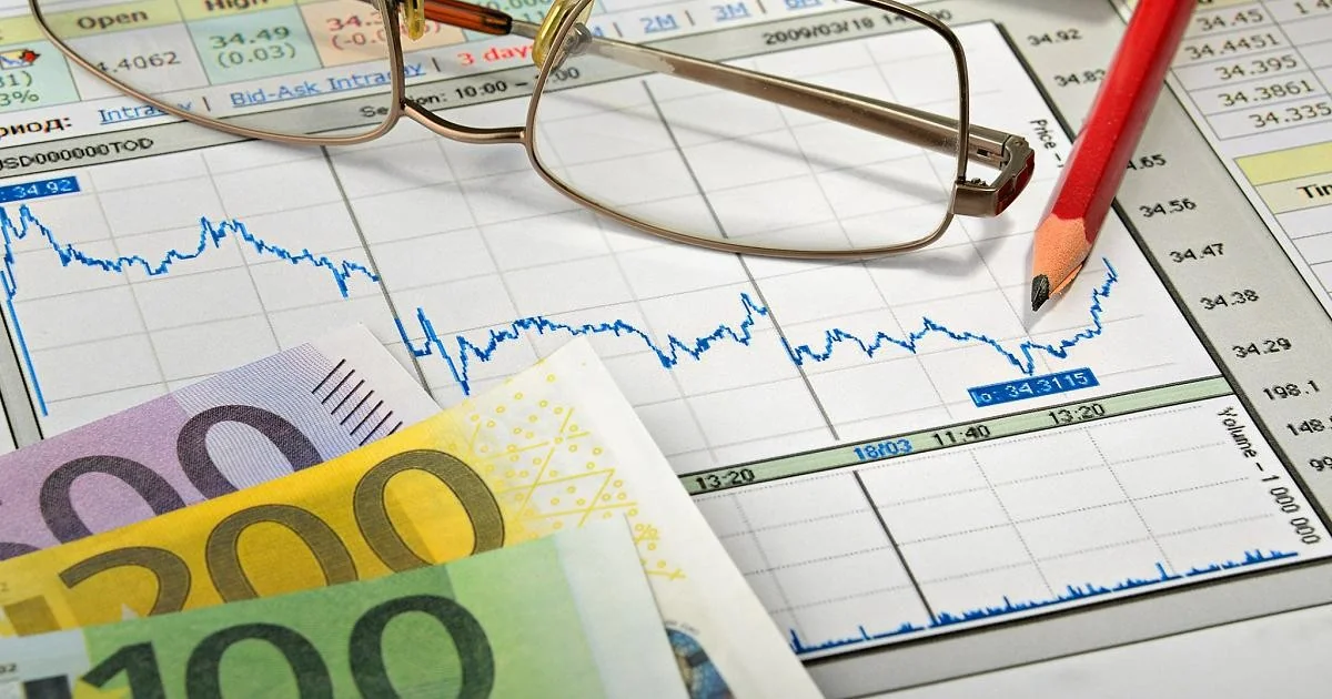“Quanto me custa?”: começa coleta de assinaturas por programas eleitorais mais transparentes