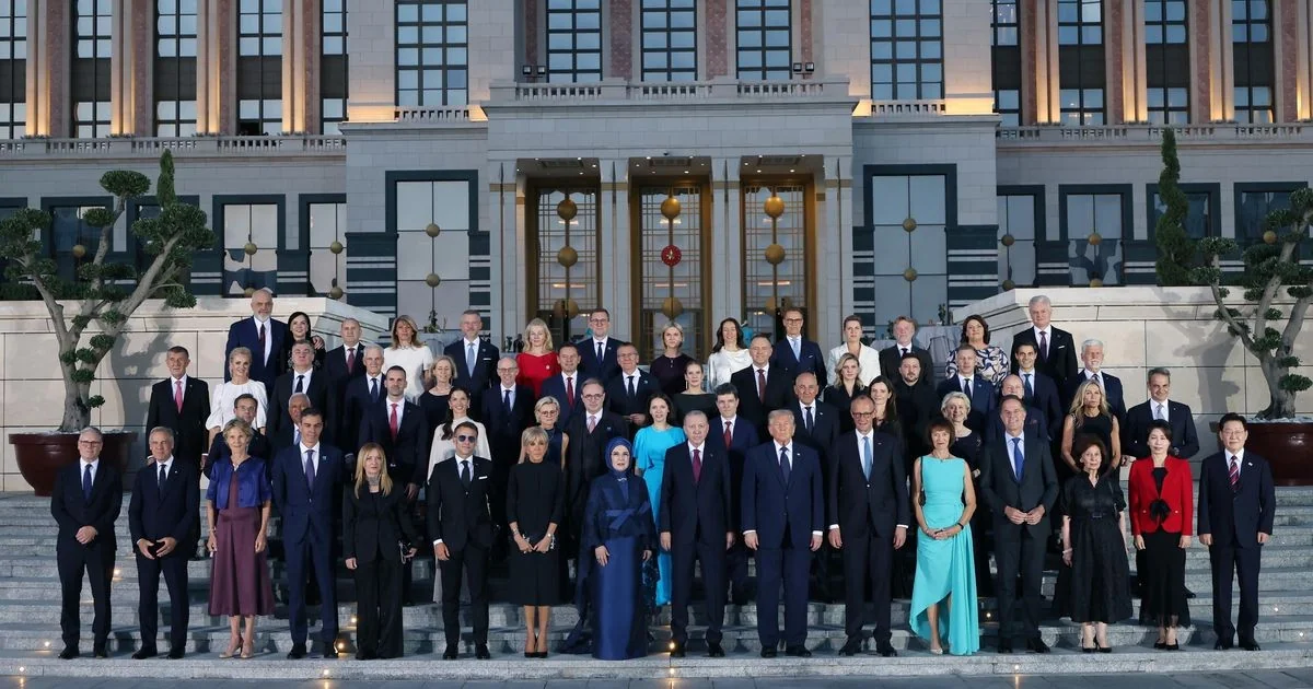 Trump abala cúpula da OTAN com críticas a aliados; Meloni afirma relações 'cordiais'