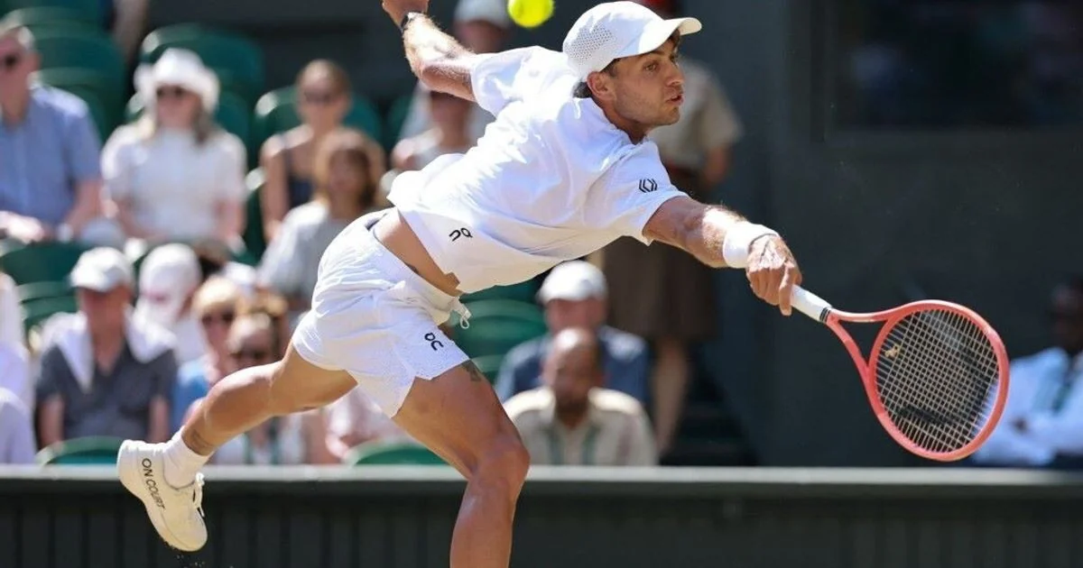 Wimbledon: Cobolli eliminado nos quartos; Wildcard Arthur Fery avança à semifinal