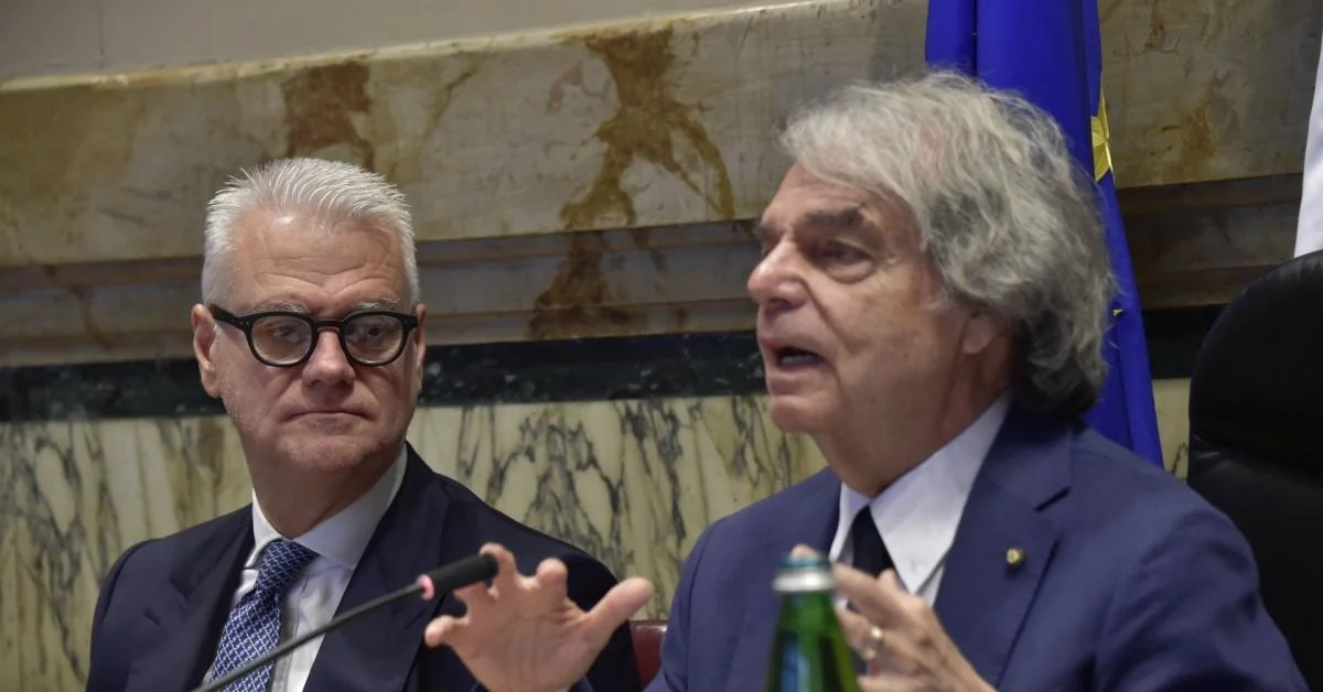 Atrito entre Zangrillo e Brunetta expõe disputa sobre a reforma da Administração Pública