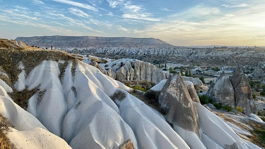 10 destinos europeus para este inverno: do calor das Canárias às neves da Capadócia