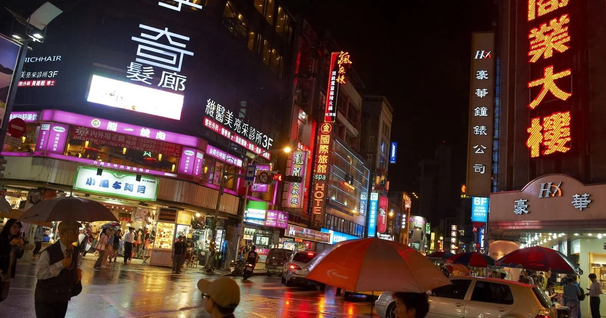 Água da chuva como ar-condicionado urbano: estudo mostra potencial para resfriar cidades