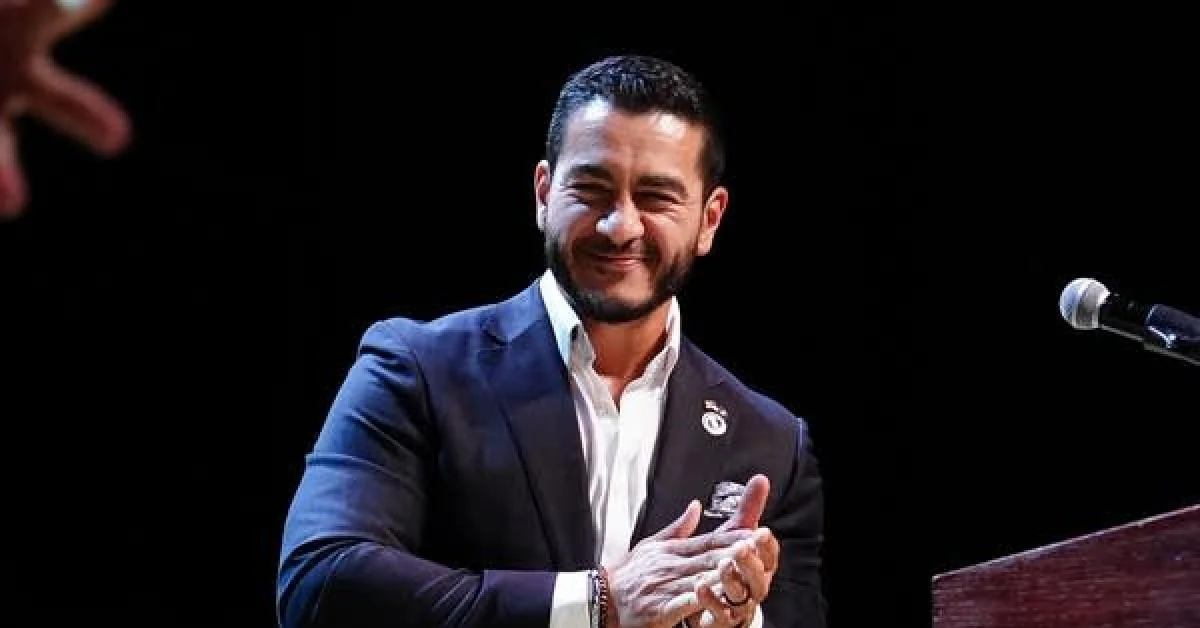 AIPAC injeta mais de US$30 milhões para barrar Abdul El‑Sayed nas primárias de Michigan, mas o progressista vence; Trump o chama de "comunista antissemita"