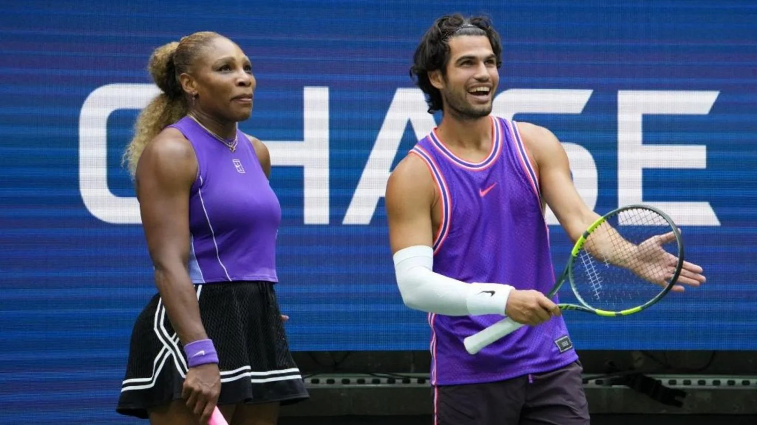 Alcaraz retorna com Serena: vitória na dupla mista do US Open marca novo começo