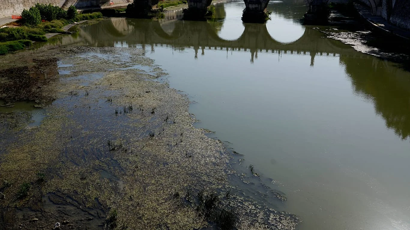 Alerta Amarela: temporais e risco hidrológico atingem 10 regiões italianas em 16 de agosto de 2026