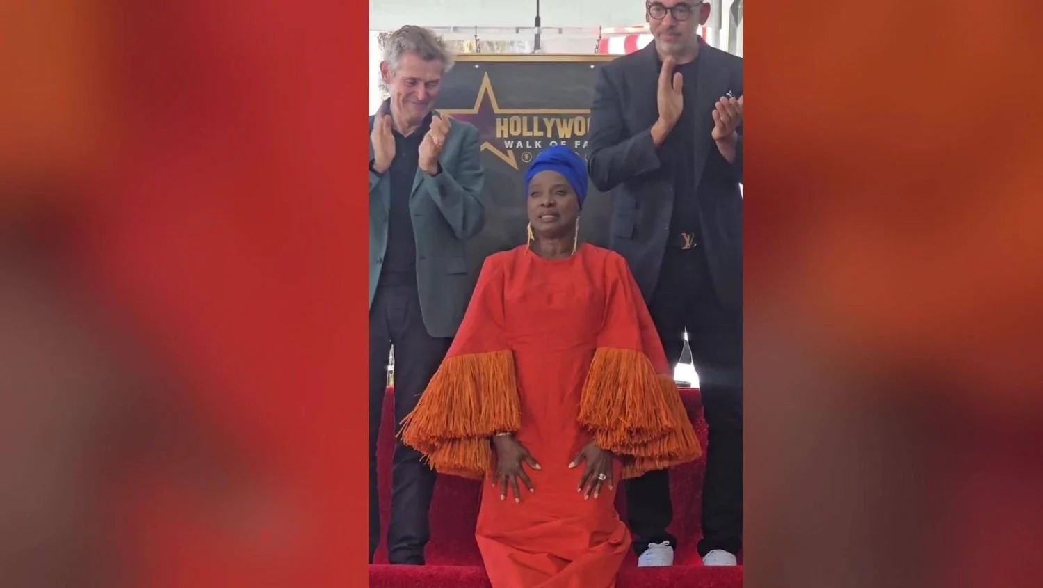 Angélique Kidjo faz história: primeira cantora africana a ganhar estrela na Hollywood Walk of Fame