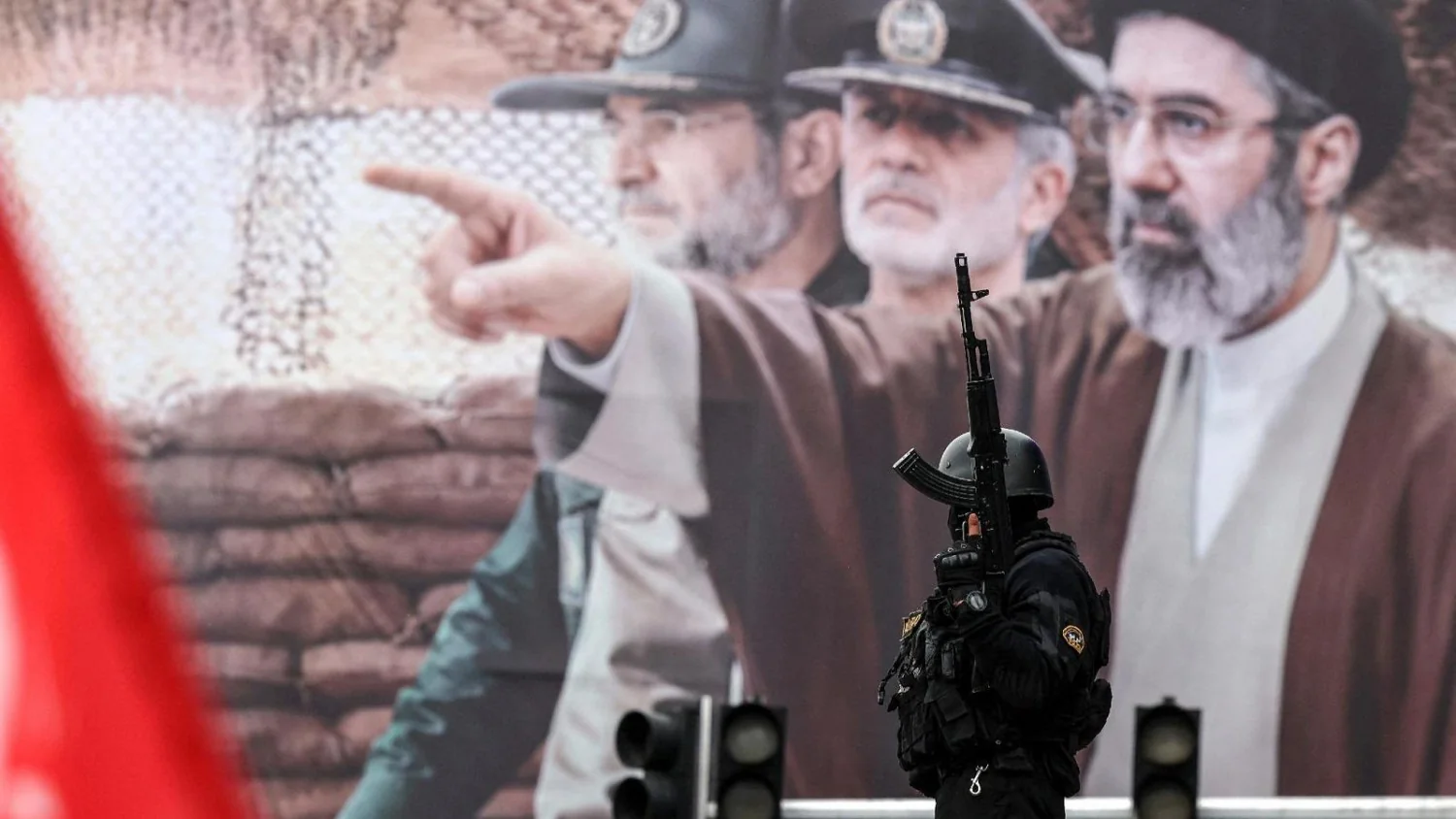 Conflitos em múltiplas frentes: ataque a jornalistas na Cisjordânia, escalada no sul do Líbano e tensões sobre o Estreito de Hormuz