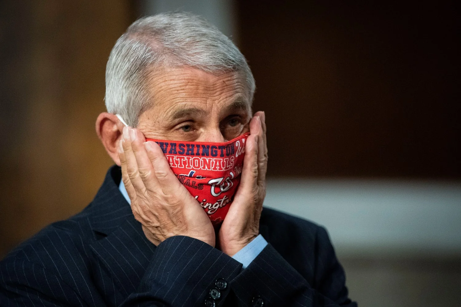 Audiência de Fauci reacende debate sobre a origem da Covid-19 e redesenha o tabuleiro político