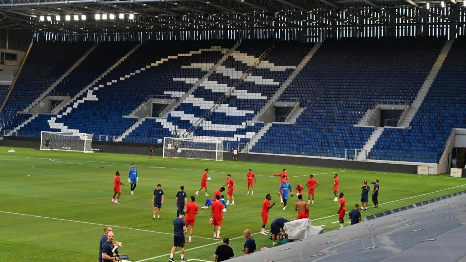 Bergamo: apreendidos 45 kg de material pirotécnico antes de Atalanta-Hapoel Tel Aviv