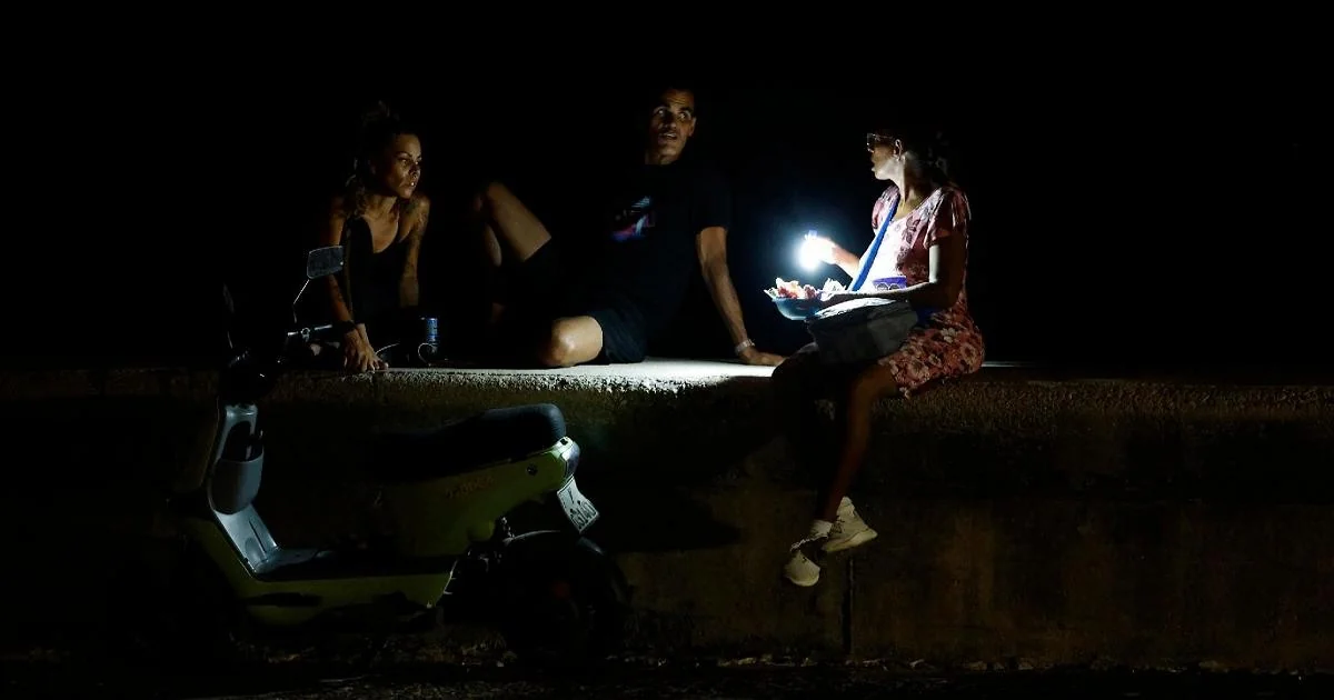 Blackout em Havana: quarto colapso elétrico expõe crise energética de Cuba