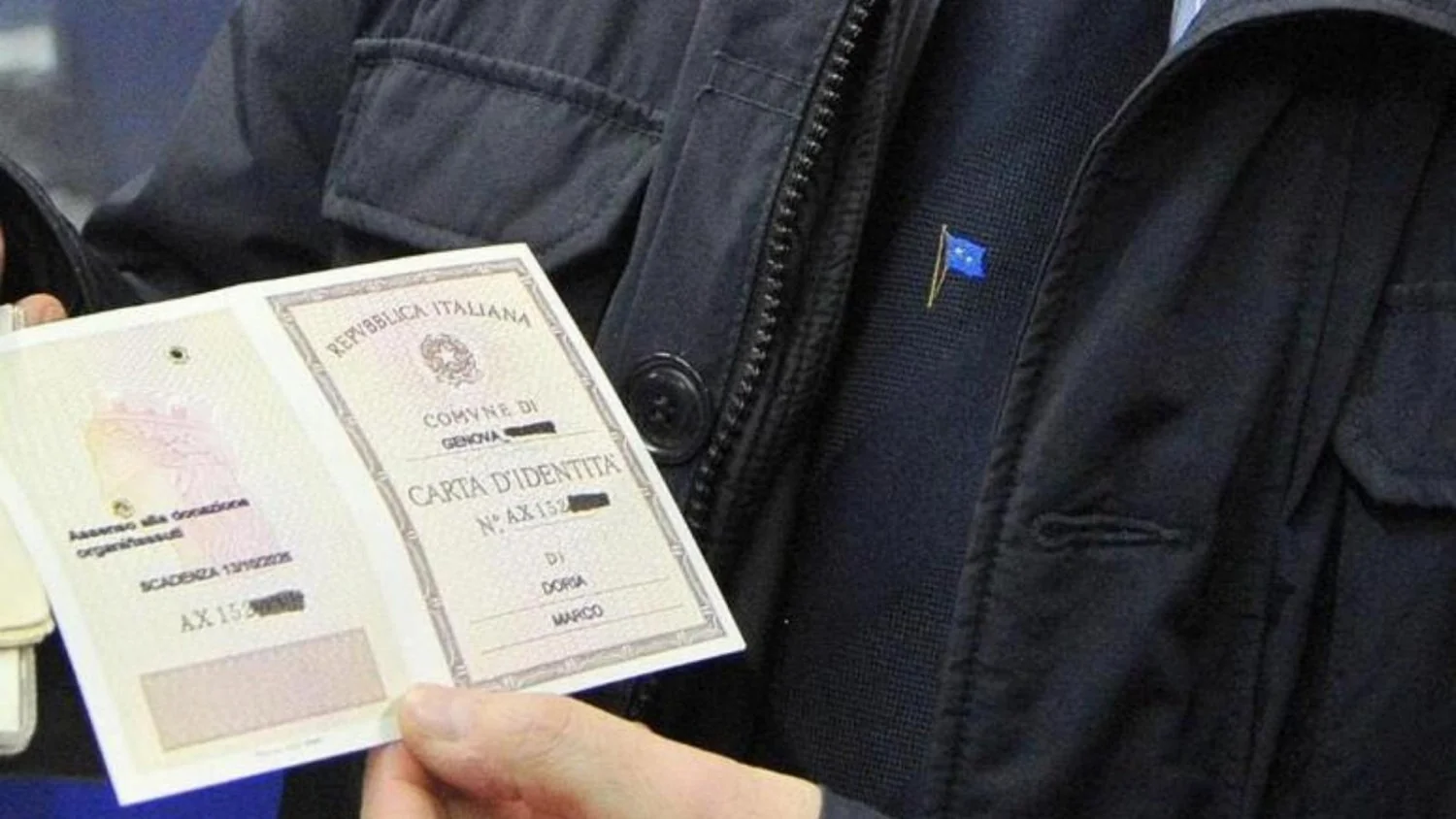 A partir de 3 de agosto: carta de identidade em papel não vale mais para viagens ao exterior