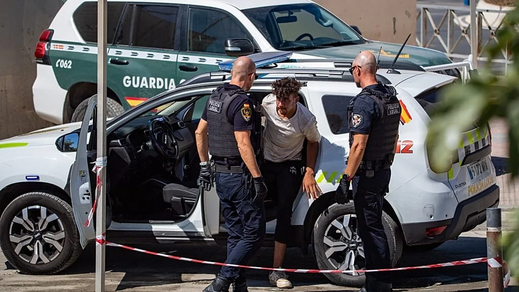Ceuta: alojamento precário para reforços da polícia evidencia falhas na gestão da crise
