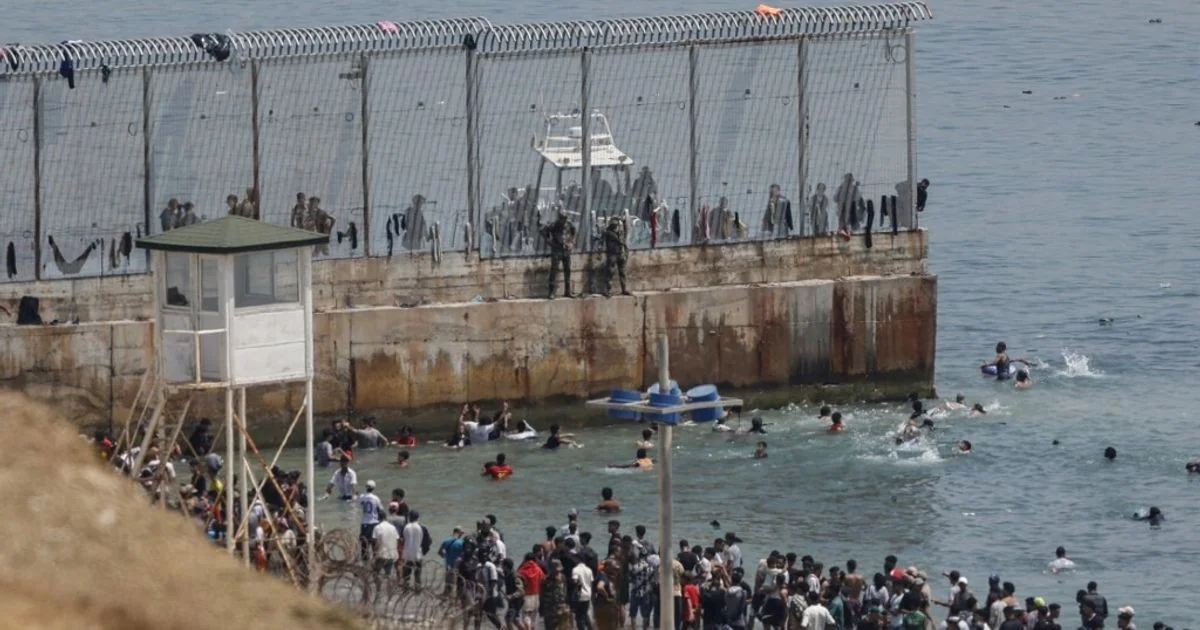 Crise em Ceuta coloca em xeque o espaço Schengen e tensiona eixo Madrid-Rabat